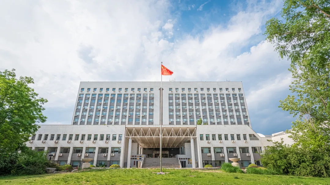 党的二十届四中全会精神在我校师生中引发热烈反响