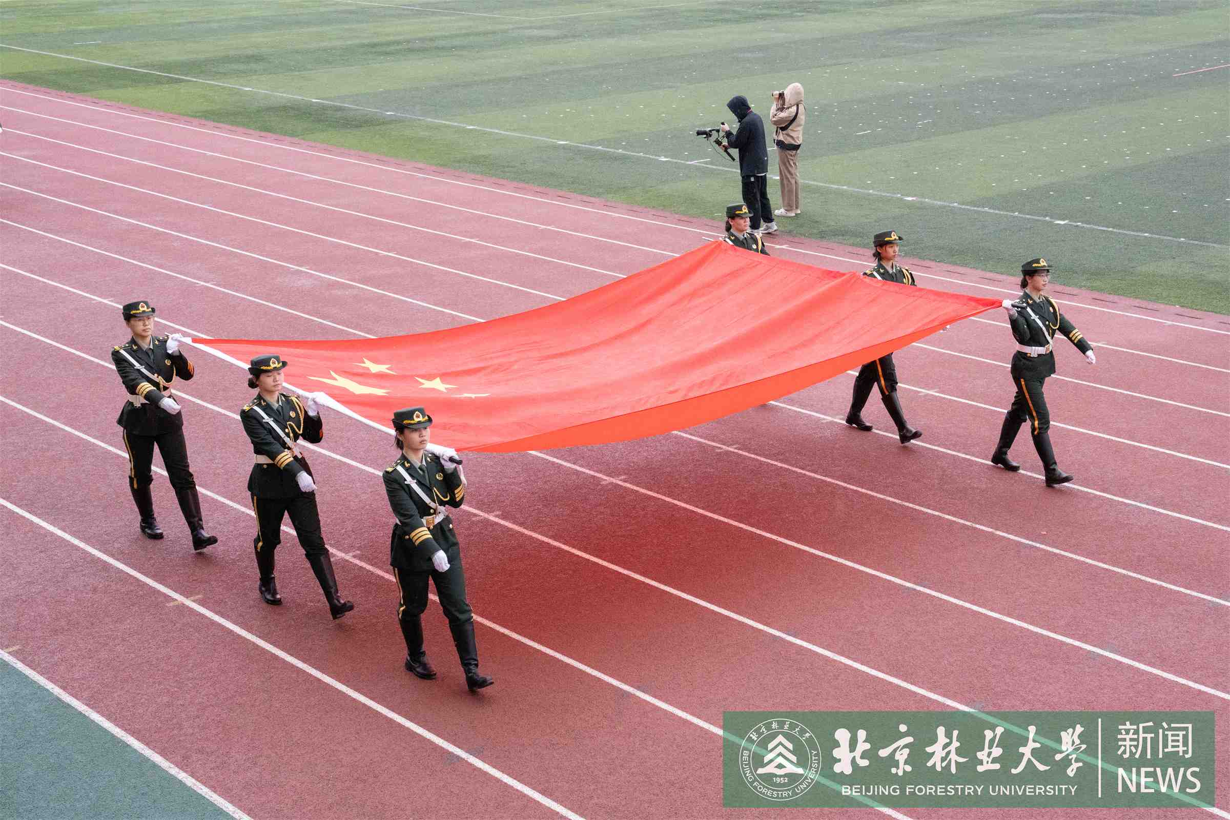 4.18运动会-2.jpg
